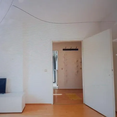 2 In Center Apartment